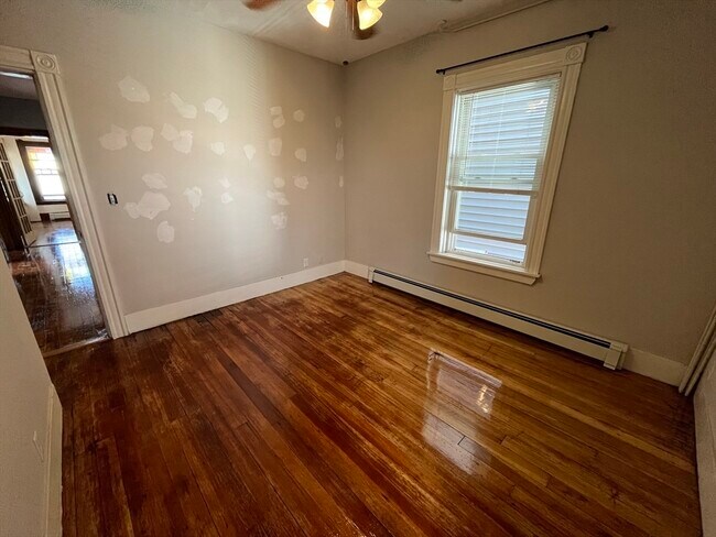 Building Photo - 62 Brookside Ave