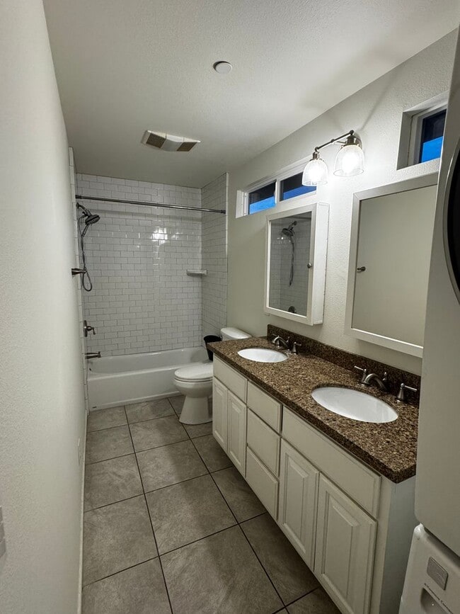 Building Photo - One Bedroom  ADU for Rent