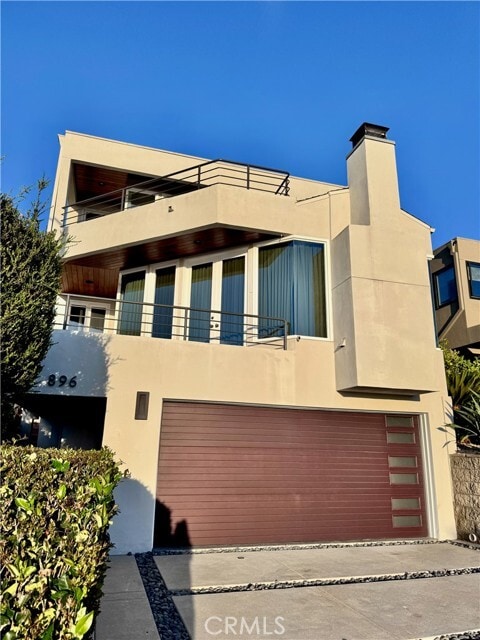 Building Photo - 896 Quivera St