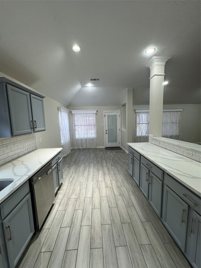 Building Photo - 5631 Bear Meadow Ln