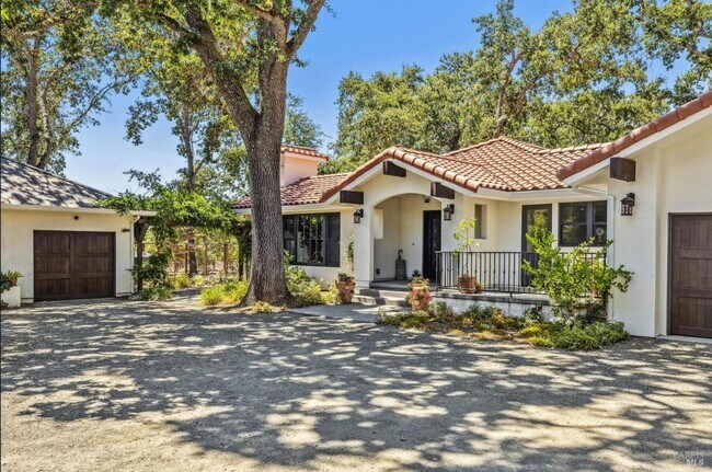 Building Photo - 1929 Mora Ave