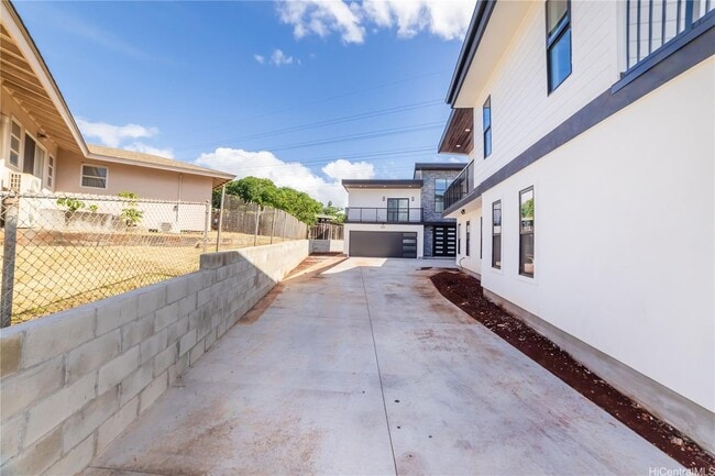 Building Photo - 1091 Pu?u ?Alani Way