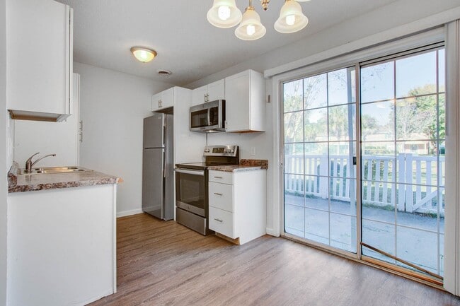 Primary Photo - 107 Hickory Lane Apt #C, Ladson, SC 29456 ...