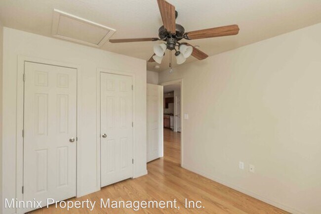 Building Photo - 203 27th St