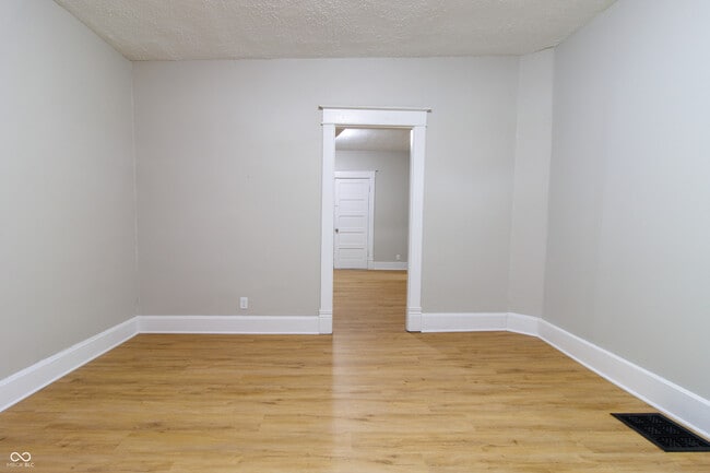Building Photo - 4014 Cornelius Ave