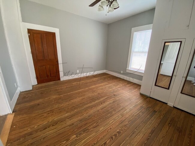 Building Photo - Fully Renovated Historic Home in Downtown Lake Charles