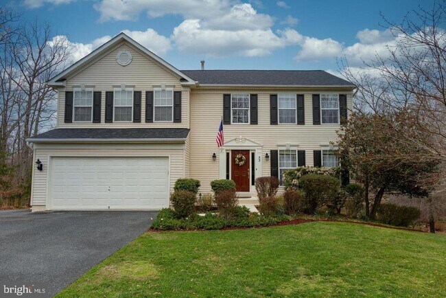 Primary Photo - 53 Crestwood Ln