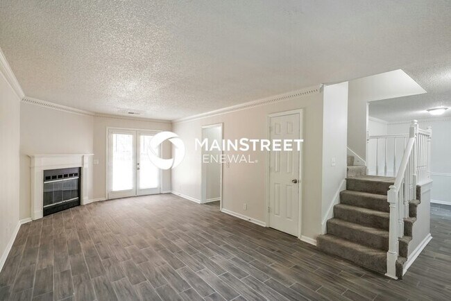 Building Photo - 3 Bedroom Pet-Friendly Home in GOODLETTSVILLE, TN with Main Street Renewal