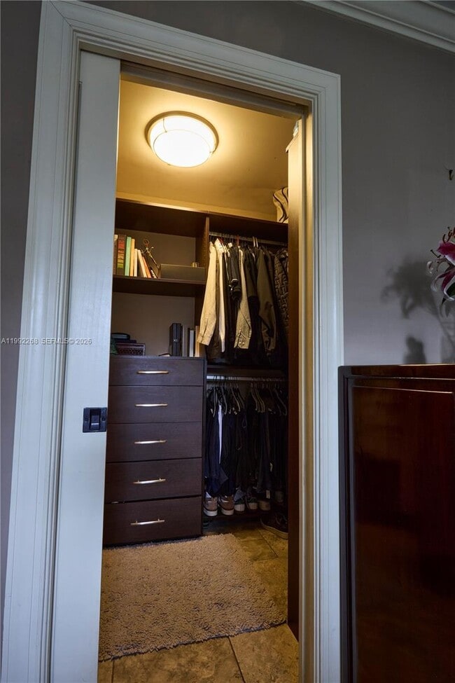 Building Photo - 5755 Devonshire Blvd