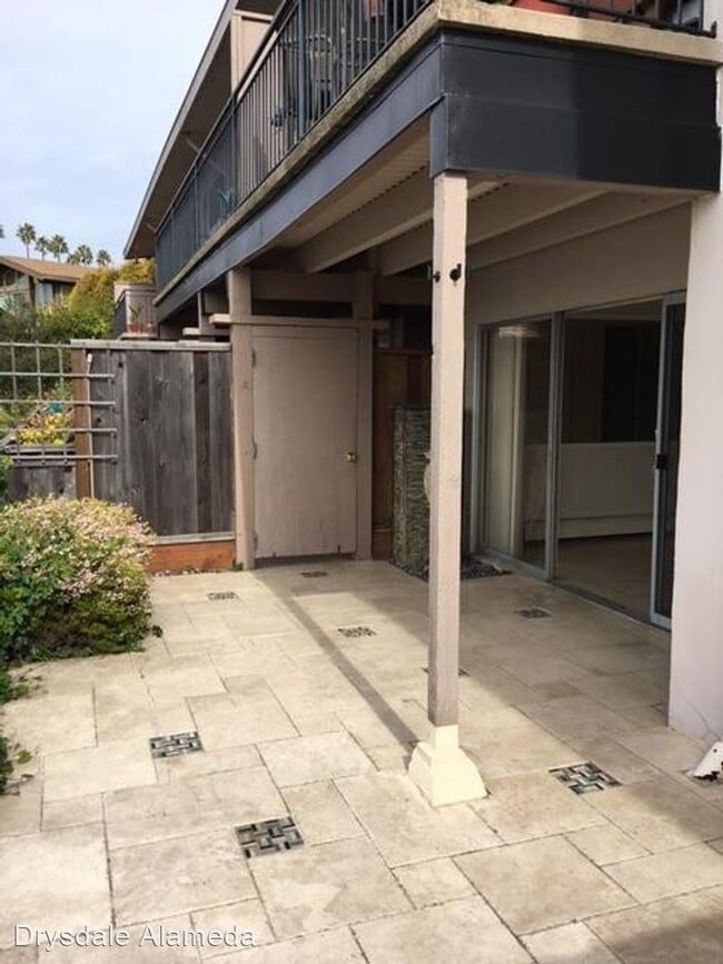 Building Photo - 1170 9th St