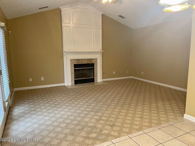 Building Photo - 5814 Waveland Cir