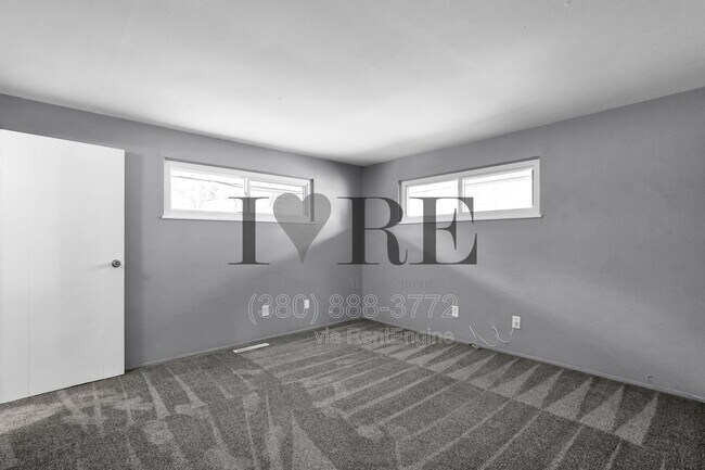 Building Photo - 7025 Retton Rd