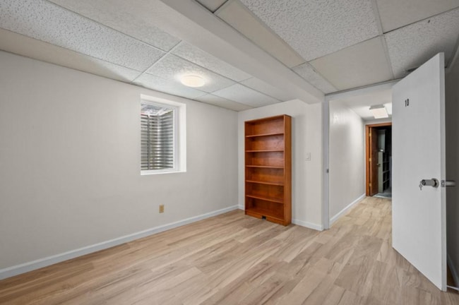 Building Photo - 2219 27th Ave