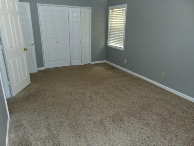 Building Photo - 6042 WinterGreen Rd NW