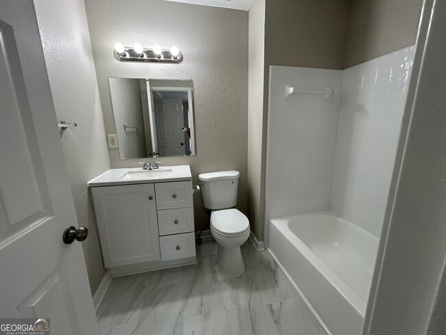 Building Photo - 1016 Kathleen Ct