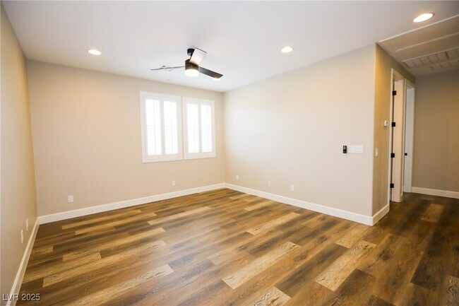 Building Photo - 10369 Pescado Ln