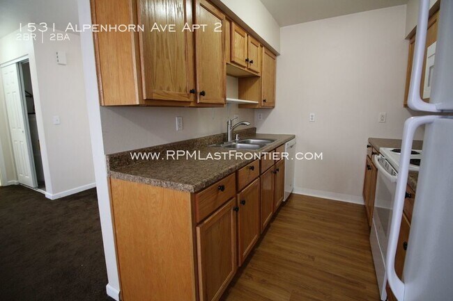 Building Photo - 1531 Alpenhorn Ave