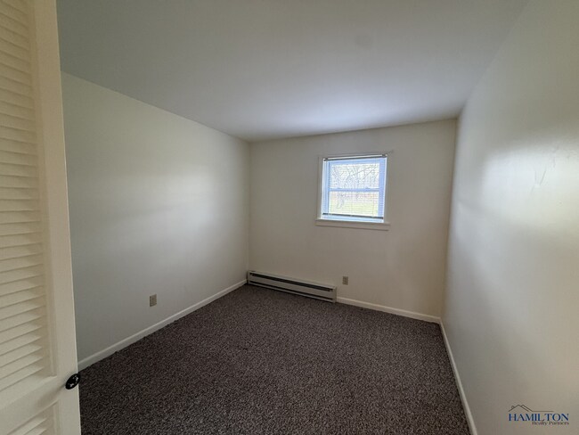 Building Photo - 5227 English Ave