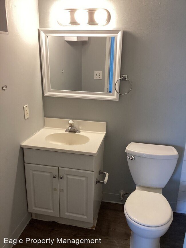 Building Photo - 2 br, 1 bath House - 4440 Calandria Street #3