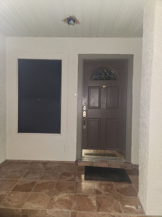 Building Photo - Stunning 3 Bedroom - 2.5 Bath Home for Rent!