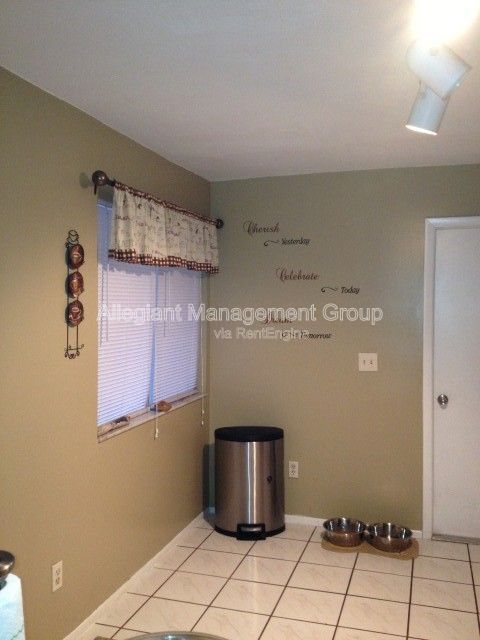 Building Photo - 2396 Turpin Dr