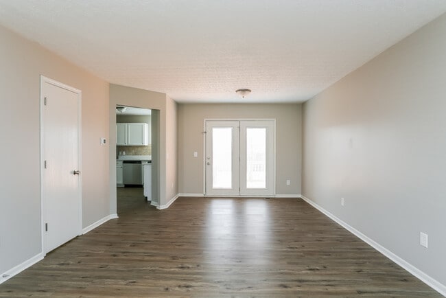 Building Photo - 203 Niatross Pl