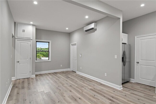 Building Photo - 60 Leroy Ave