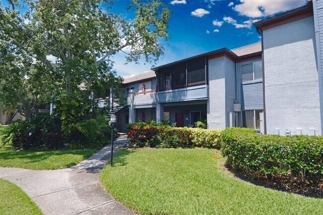 Building Photo - 10263 Gandy Blvd N