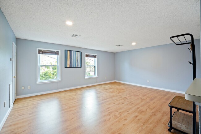Building Photo - 2402 Intrepid Way