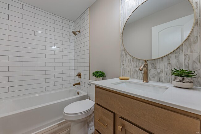 Building Photo - 6840 Copperfield Dr