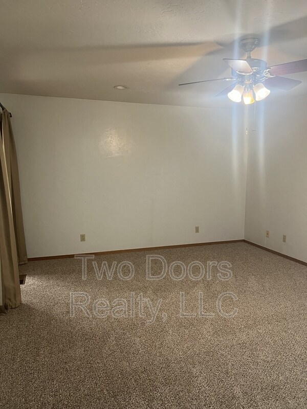 Building Photo - 12214 Banyan Ln