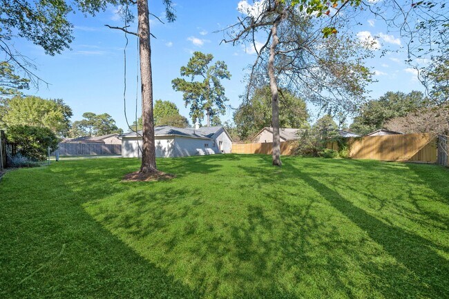 Building Photo - 25407 Lancewood Dr