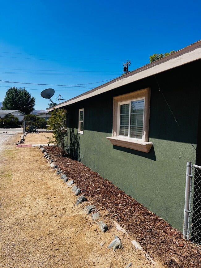 Building Photo - 9527 E Avenue T12