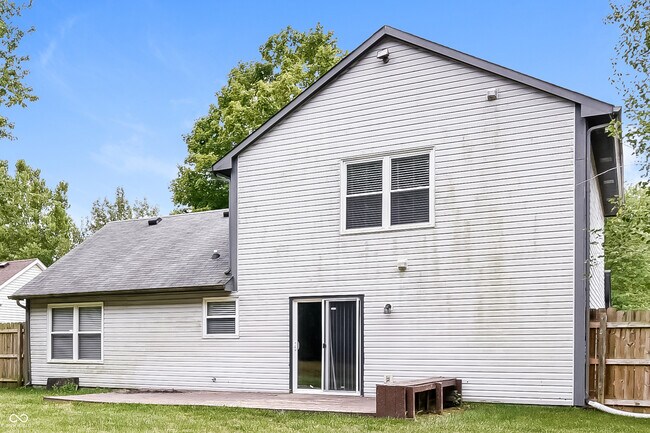 Building Photo - 12218 Van Spronsen Ct