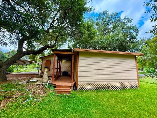 Building Photo - 2501 Shady Creek Ln