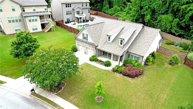 Building Photo - 3731 Ivy Lawn Dr NE
