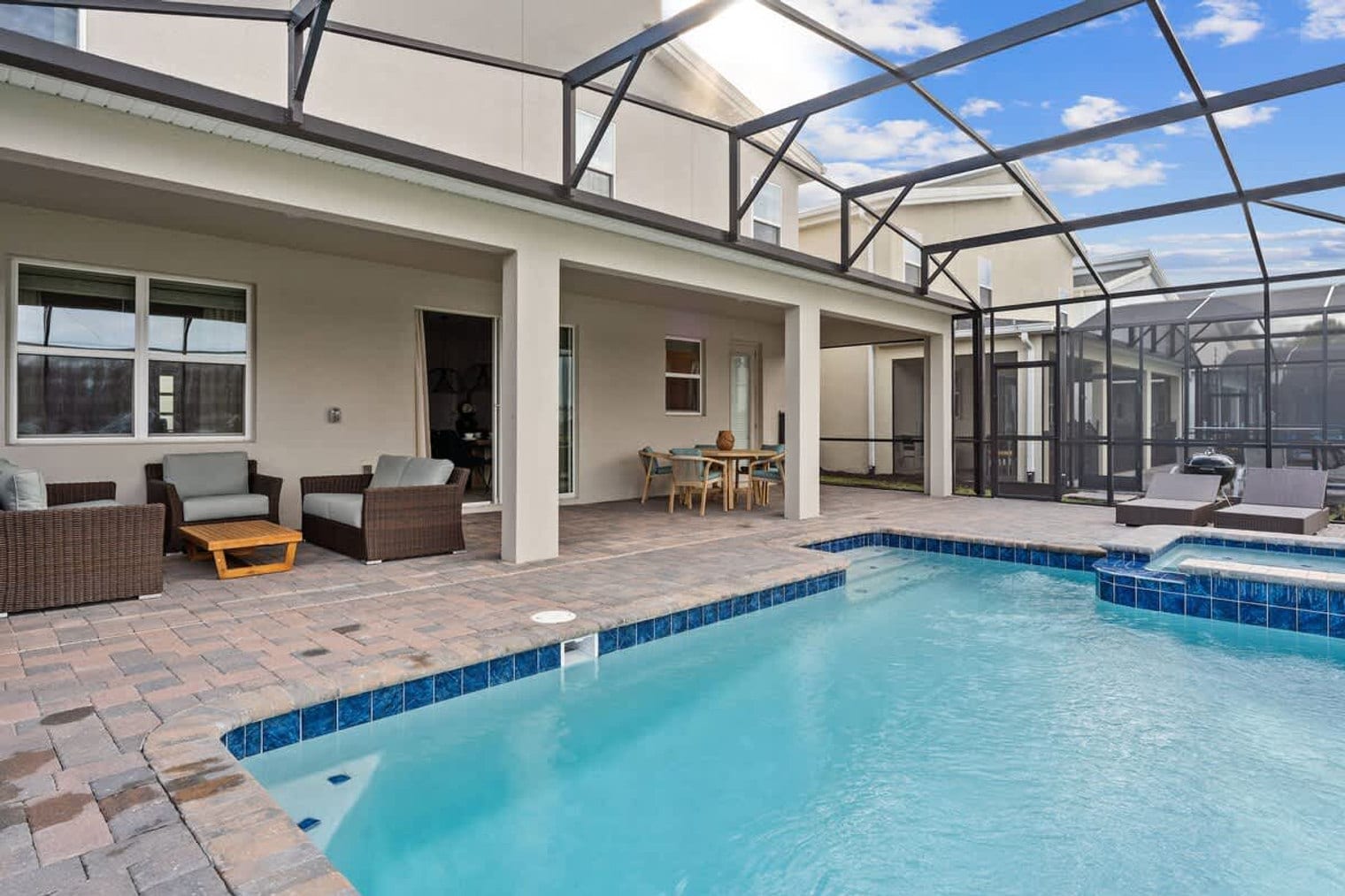 Building Photo - 2861 Bookmark Dr