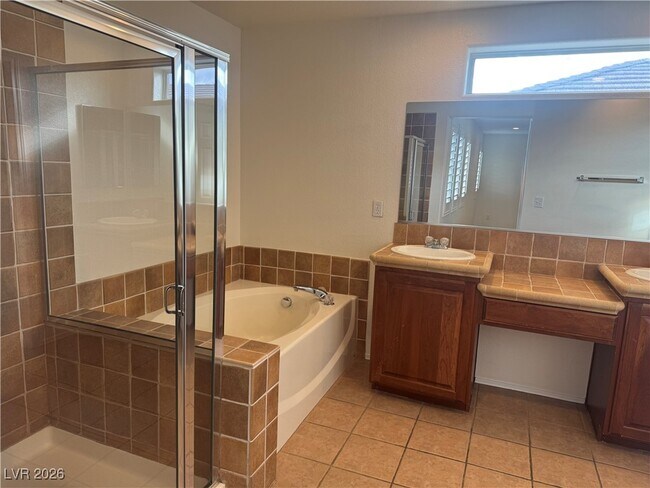 Building Photo - 9983 Alder Springs Ct