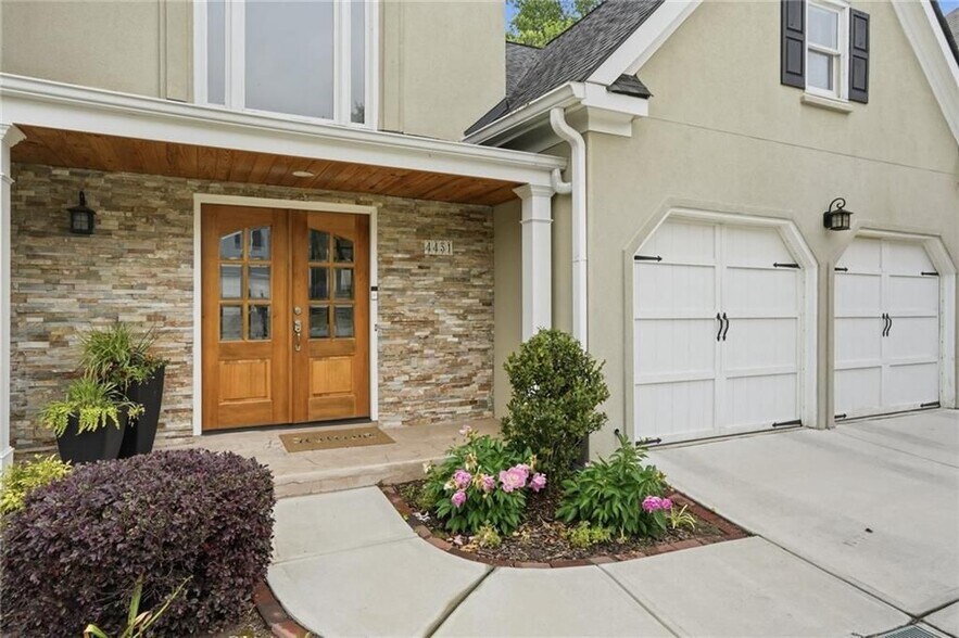 Building Photo - 4431 Village Springs Run