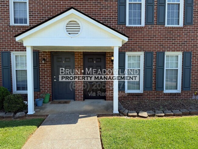 Building Photo - 9101 Parktop Ln NW