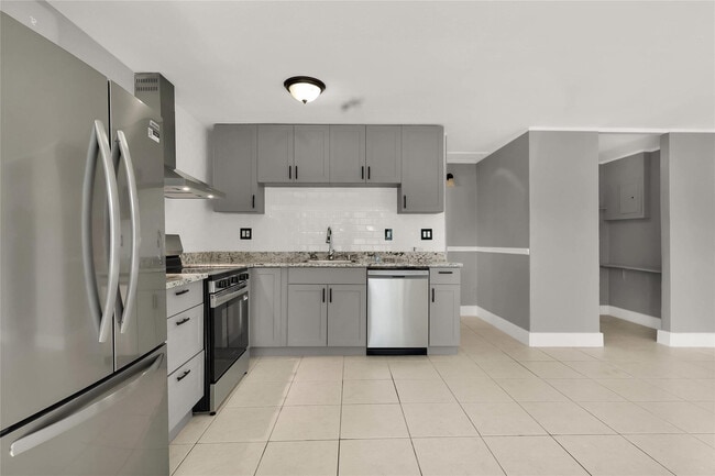 Building Photo - 249 SW 12th St