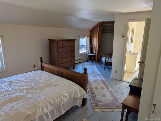 Building Photo - 21 Maloney Ln