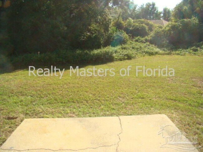 Building Photo - 10110 Guidy Ln