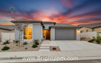 Building Photo - 1539 Newland Dr