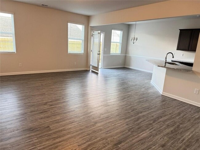 Building Photo - 121 Windover Wy