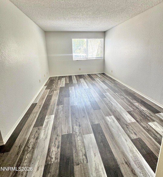 Building Photo - 2519 Sunny Slope Dr