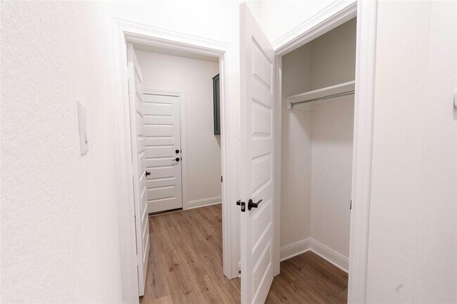 Building Photo - 4509 Acerno St