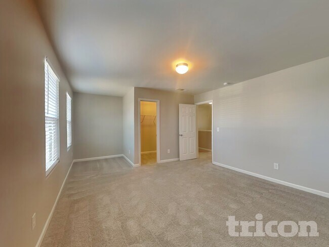 Building Photo - 1031 Fulman Rd