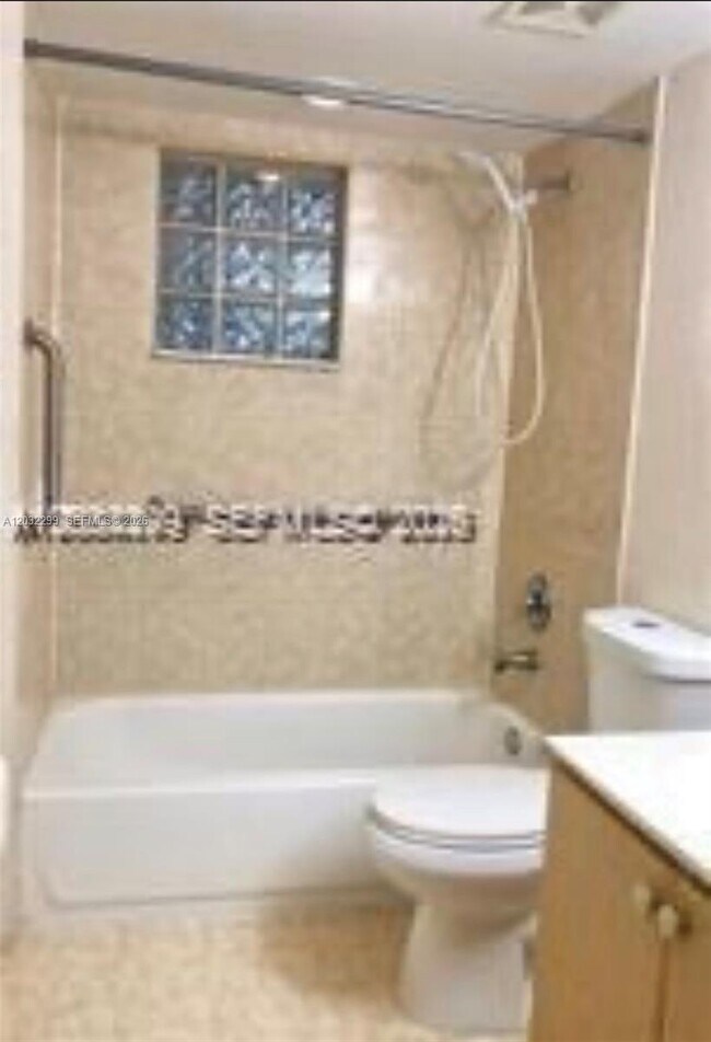 Building Photo - 8802 NW 109th Ct