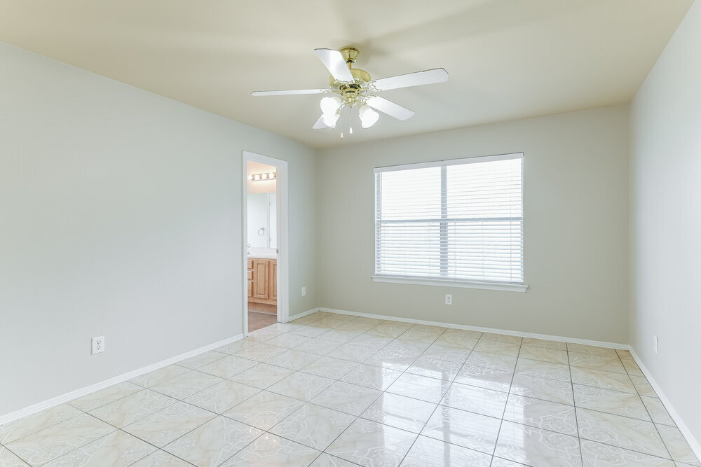 Building Photo - 21030 Stoney Haven Dr